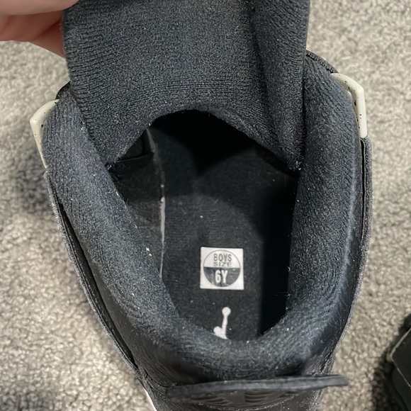 Black Jordan Oreo 4s GS - Picture 4 of 5